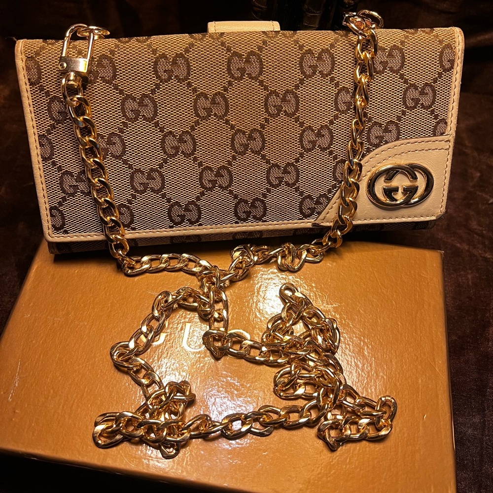 GUCCI Authentic, Clutch, Bifold Wallet, Crossbody.